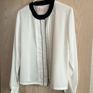 Jane Alexander Blouse. Size 16. This is a beautiful blouse